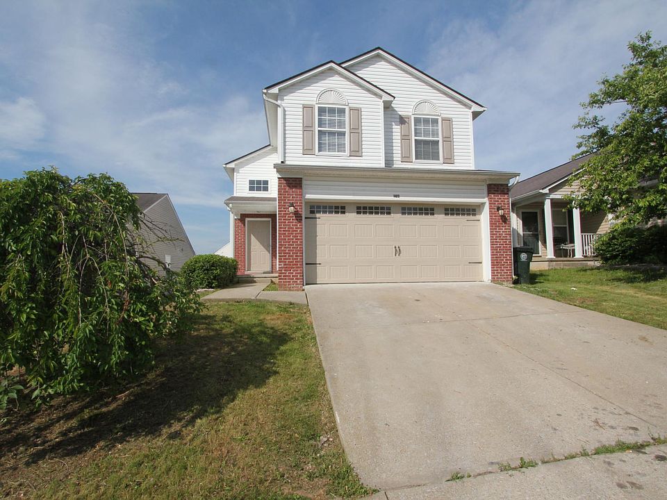 1st image of 2704 Trailwood Ln
