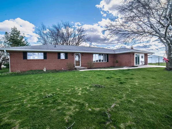 11535 W Raders Rd, Pearl City, IL 61062