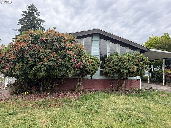 3rd image of 311 Creswood Dr
