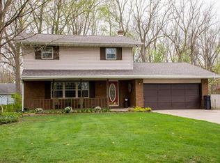 12860 Loop Ct, Granger, IN 46530