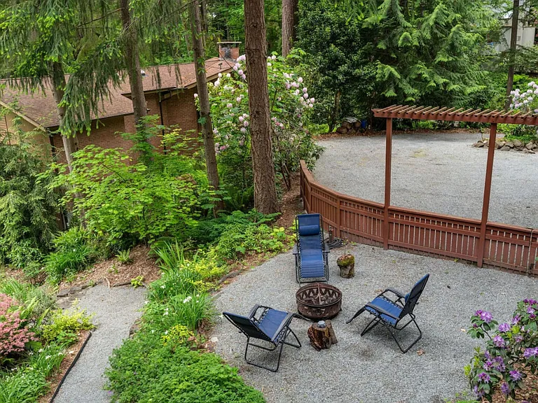SW 149th Pl — Photo 4