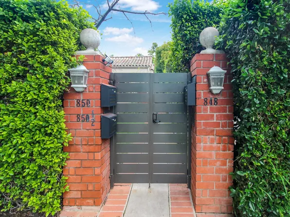 850 N La Jolla Ave, Los Angeles, CA 90046