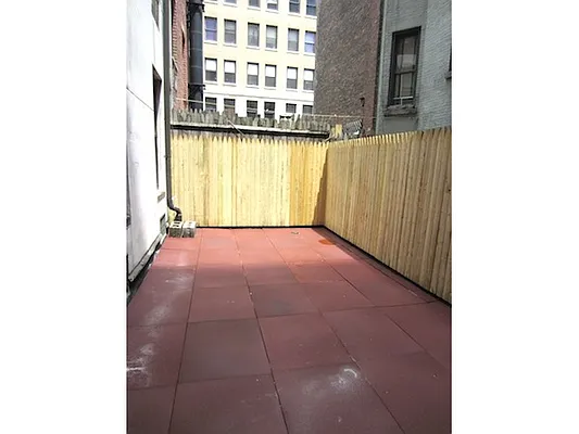 Rented by Mirador Real Estate | media 37