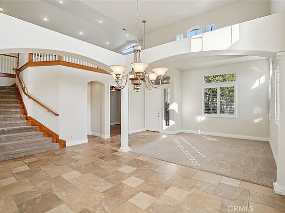 5th image of 17405 Jasmine Way
