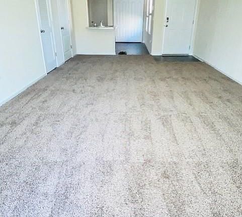 4th image of 440 Aralia Ln