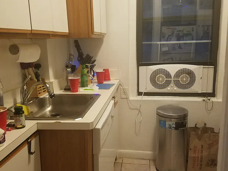 170 W 81st St #1-C — Photo 8