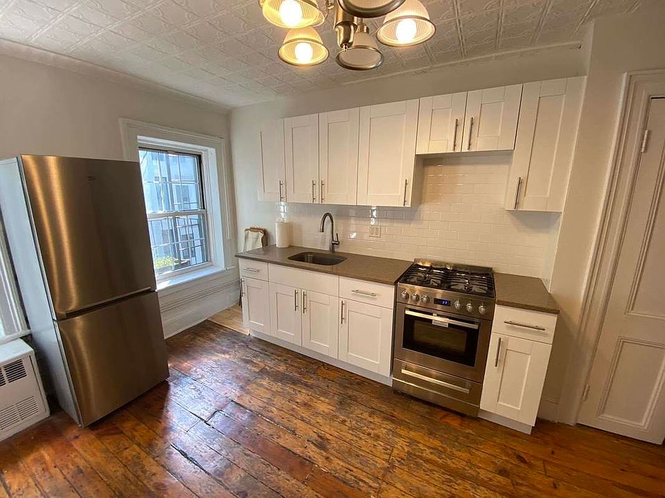 1st image of 79 Amity St #2A