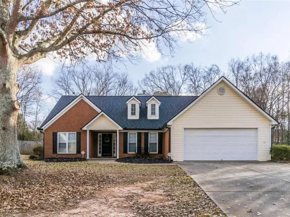 6325 N Glen Dr, Cumming, GA 30028