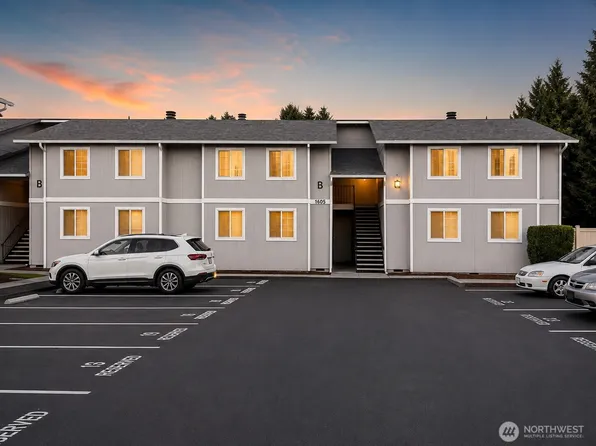 1601 Maple Lane #B5, Kent, WA 98030