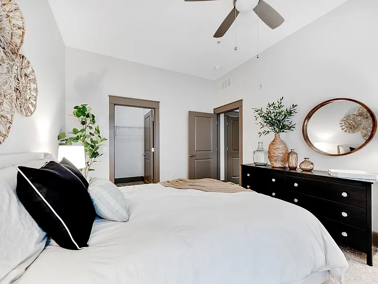 Varela Westshore Apartments — Photo 31