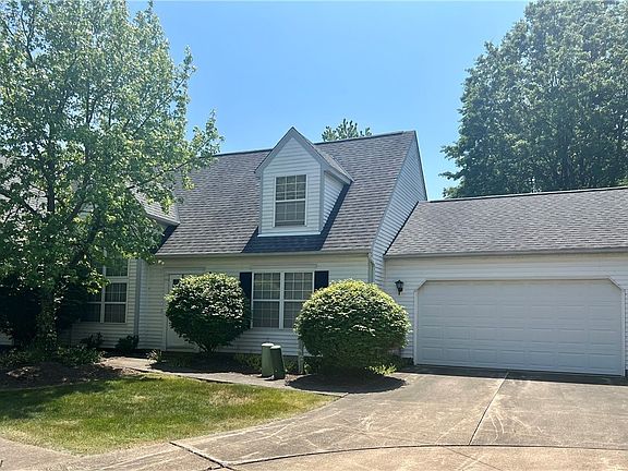 2nd image of 19201 Wheelers Ln #129