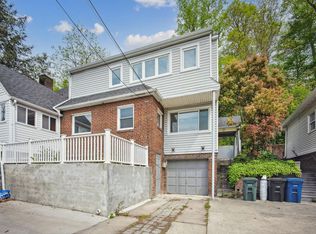3137 S Glebe Rd APT 1, Arlington, VA 22202