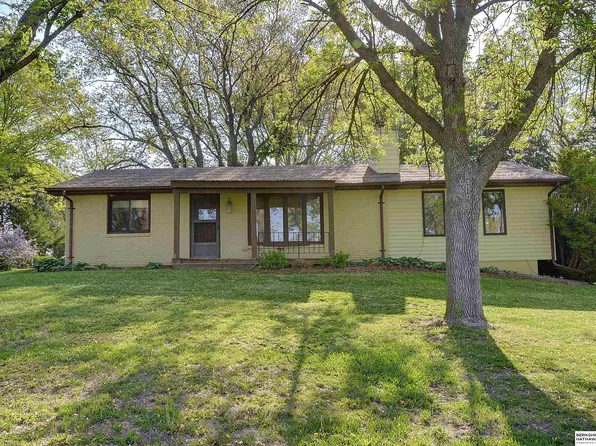9319 2nd Ave, Plattsmouth, NE 68048