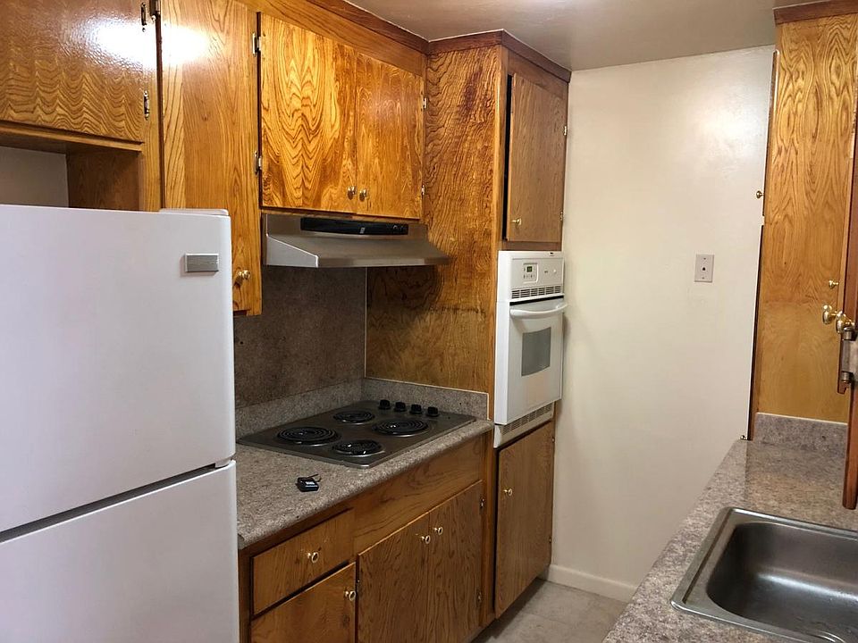 1st image of 230 E San Salvador St APT 2