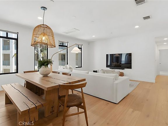 4th image of 5625 Crescent Park W APT 207