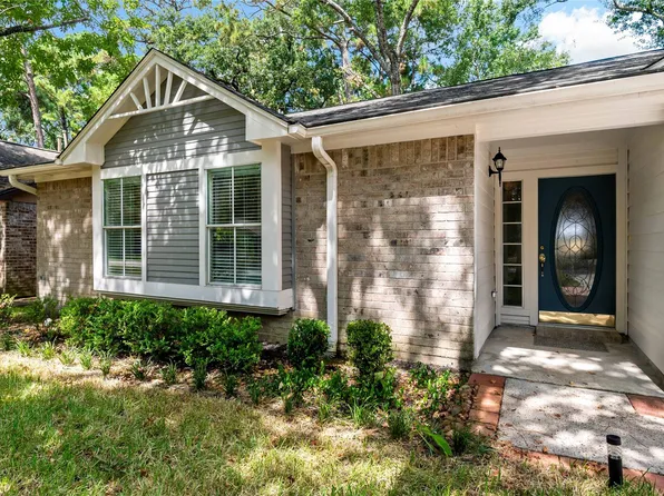 9 Brentwood Oaks Ct, Spring, TX 77381