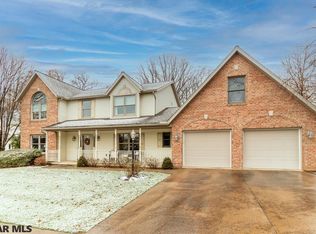 115 Oak Pointe Cir, State College, PA 16801