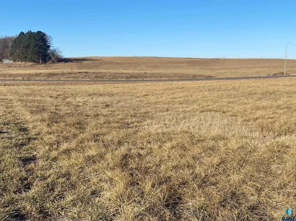 S Pheasant Ln, Sioux Falls, SD 57107