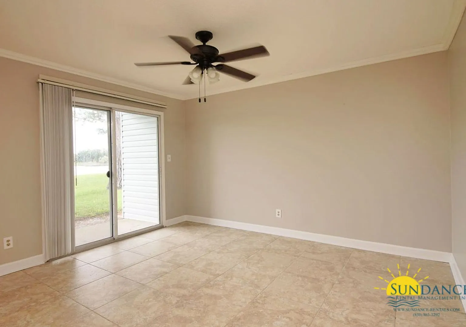 Gorgeous 2 Bedroom Condo At Finisterra! — Photo 3