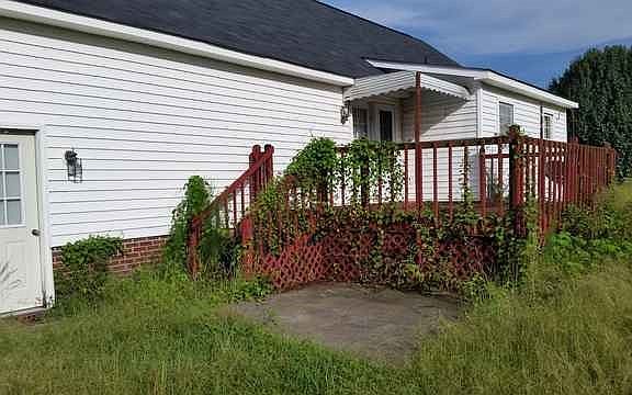 2nd image of 200 Camden Park Dr