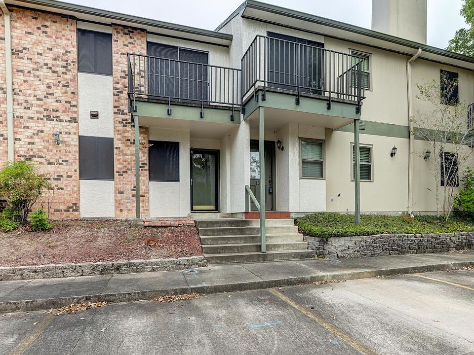 1st image of 3500 E Simcoe St APT 16