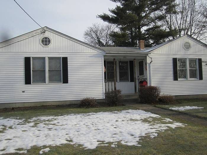 193 Hillard Ave, Warwick, RI 02886 Zillow