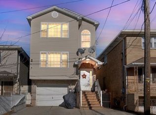 1031 Fanny St FLOOR 1, Elizabeth, NJ 07201