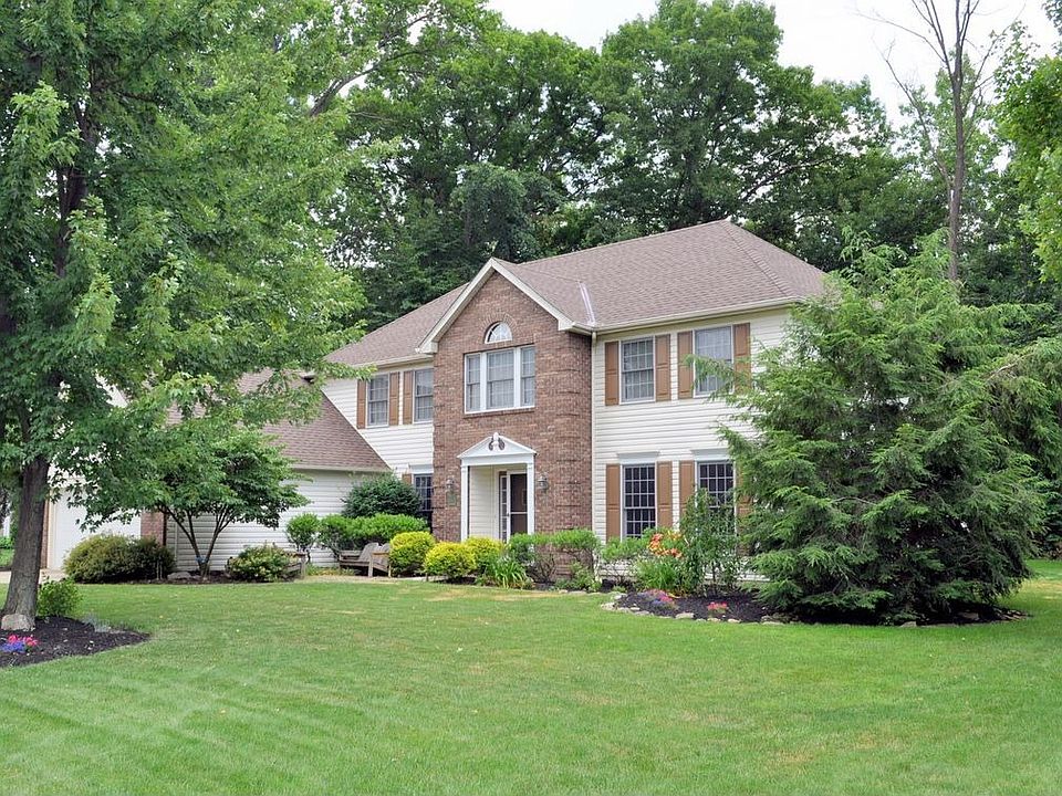 1st image of 35333 Livingston Dr