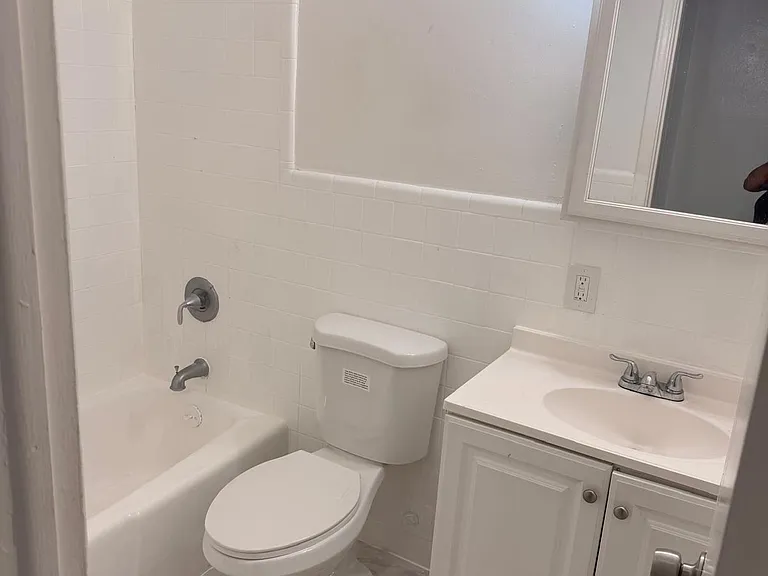 2501 Pierce St #6 — Photo 6