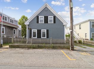 38 Pleasant St, Provincetown, MA 02657