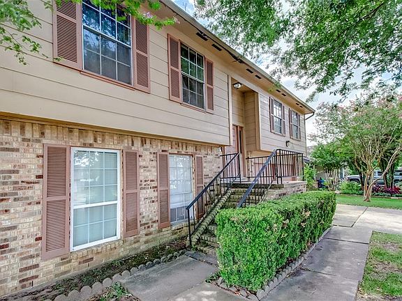 5th image of 8678 Causeway Dr