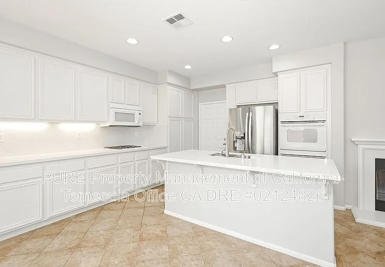 29772 Sceptrum St — Photo 7