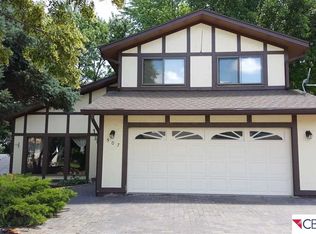 307 Helene Pl, Bellevue, NE 68005