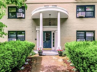 42 Manchester Rd APT 23, Eastchester, NY 10709