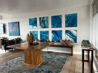 5725 Soledad Mountain Rd, La Jolla, CA 92037