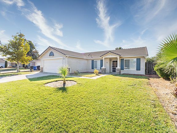 3rd image of 643 Imperial Dr