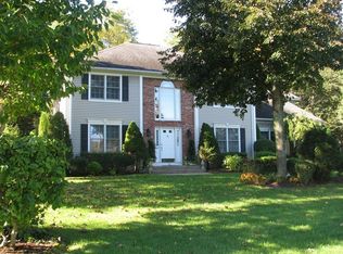 116 Devon Ter, Westfield, MA 01085