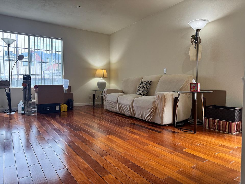 1st image of 1300 S Mayflower Ave #B