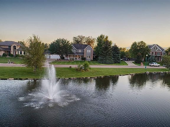 5th image of 27211 Fountain Cir