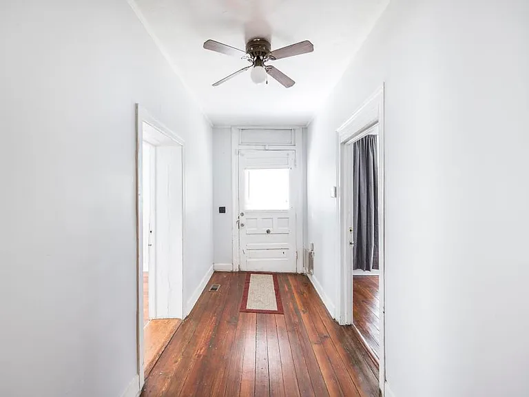 1371 Ross St — Photo 6