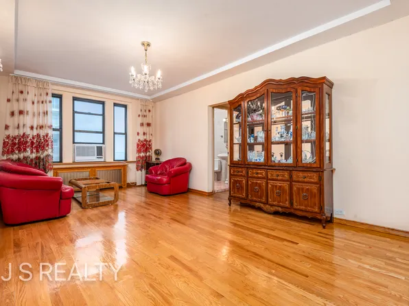 3145 Brighton 4th Street image 8 of 15