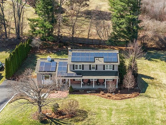 2nd image of 5 Rice Rd