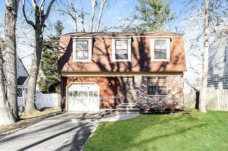 1st image of 513 Glenmere Ave