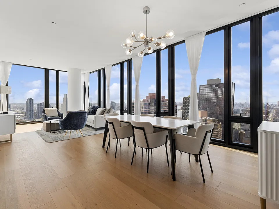 695 1st Ave #39D