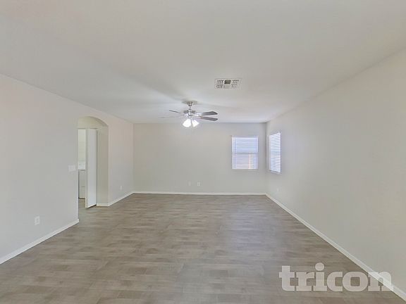 4th image of 4102 S 62nd Ln