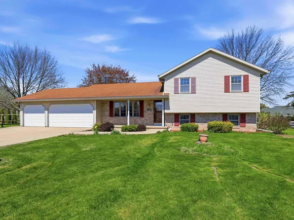 W2944 Northbrook Ct, Appleton, WI 54915