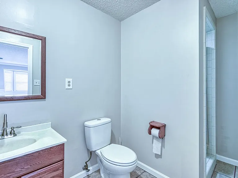 503 Pinecrest Ct — Photo 13