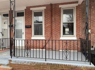 242 W Broad St, Burlington, NJ 08016