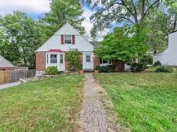 1627 Monticello Dr, Saint Louis, MO 63138