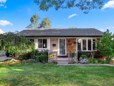 14270 Hart St, Oak Park, MI, 48237